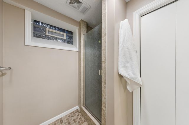 3206 W 88th Street, Bloomington, MN 55431