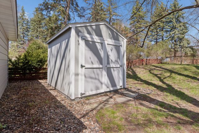 3206 W 88th Street, Bloomington, MN 55431