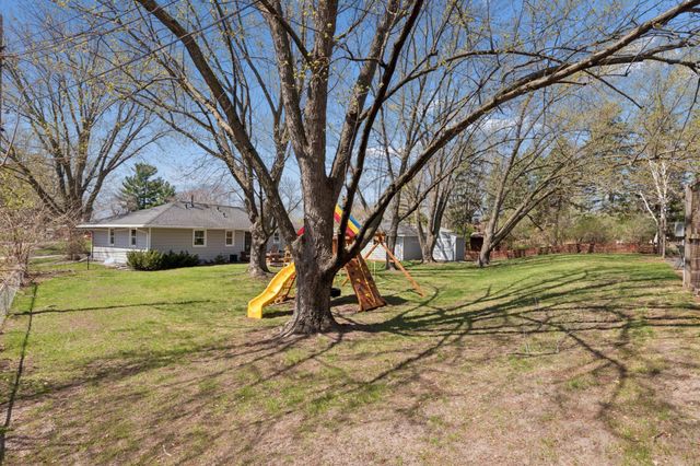 3206 W 88th Street, Bloomington, MN 55431