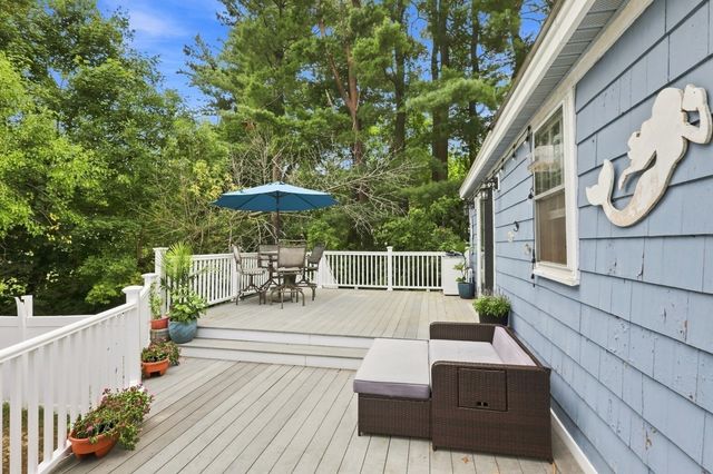 400 Main St, Groveland, MA 01834