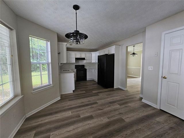 4493 Bridle Ridge Way, Lithonia, GA 30038