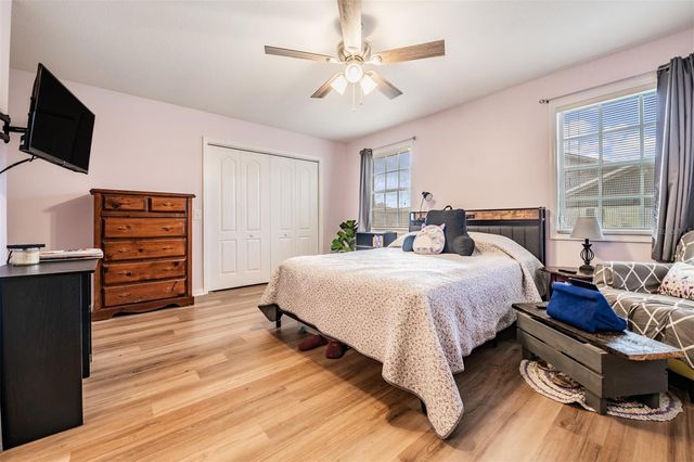 5923 NEWBERRY COURT, Zephyrhills, FL 33542