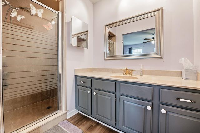 5923 NEWBERRY COURT, Zephyrhills, FL 33542