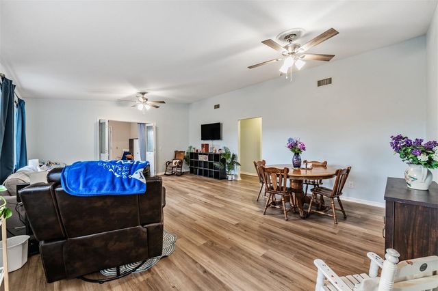 5923 NEWBERRY COURT, Zephyrhills, FL 33542