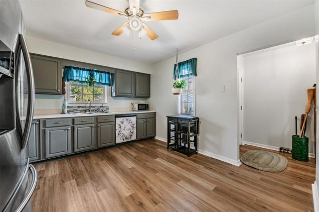 5923 NEWBERRY COURT, Zephyrhills, FL 33542