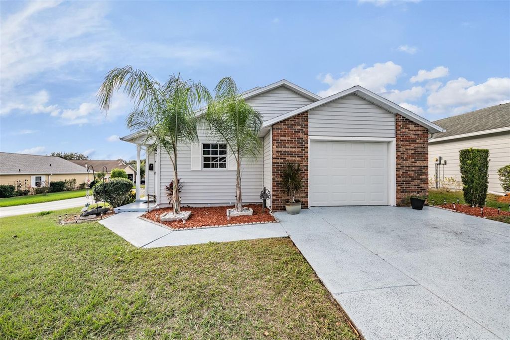 5923 NEWBERRY COURT, Zephyrhills, FL 33542