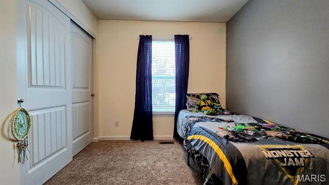 77 Colton Jesse Drive, Winfield, MO 63389