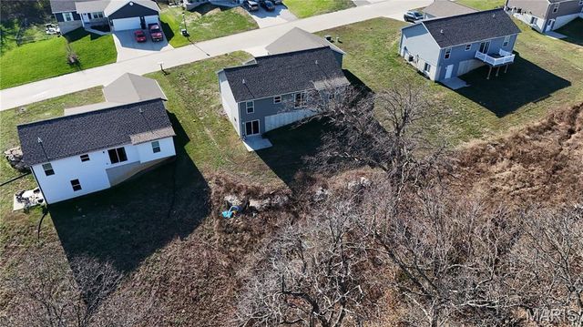 77 Colton Jesse Drive, Winfield, MO 63389