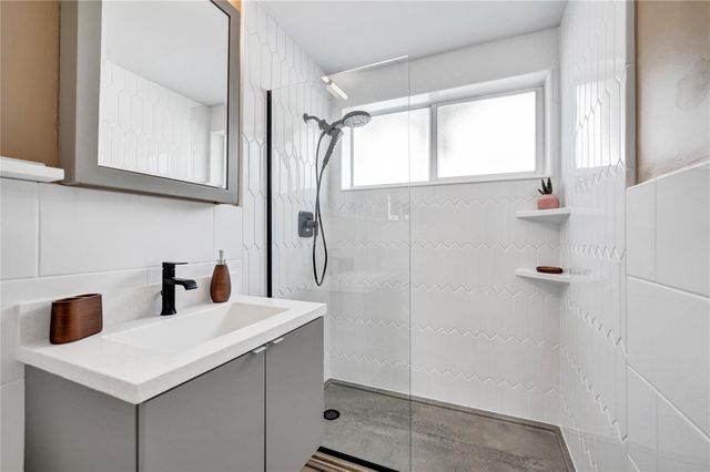 425 BAYSHORE Drive 41, Fort Lauderdale, FL 33304