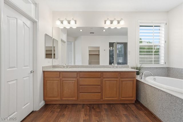 10658 Chillingham Drive, Las Vegas, NV 89183