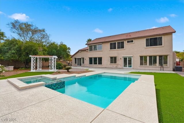 10658 Chillingham Drive, Las Vegas, NV 89183