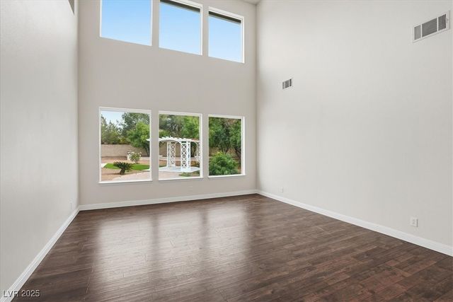 10658 Chillingham Drive, Las Vegas, NV 89183