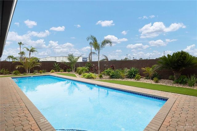 116 E Verdin Avenue, Mcallen, TX 78504