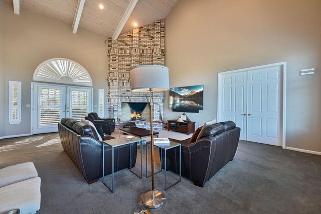 1131 Salmon Falls Rnch, El Dorado Hills, CA 95762