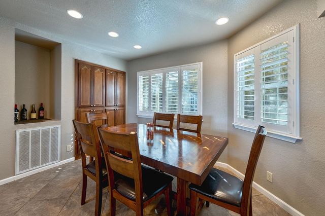 1131 Salmon Falls Rnch, El Dorado Hills, CA 95762