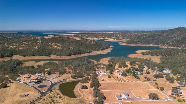 1131 Salmon Falls Rnch, El Dorado Hills, CA 95762