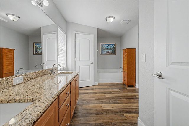 11213 FLOCK AVENUE, Weeki Wachee, FL 34613