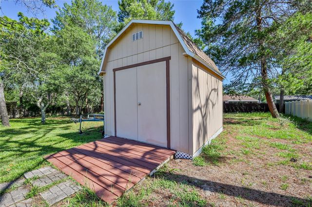 11213 FLOCK AVENUE, Weeki Wachee, FL 34613