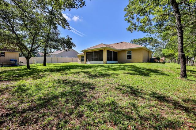 11213 FLOCK AVENUE, Weeki Wachee, FL 34613