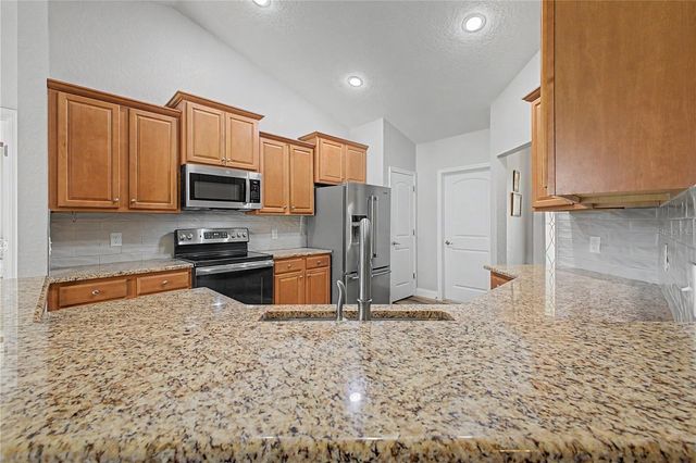 11213 FLOCK AVENUE, Weeki Wachee, FL 34613