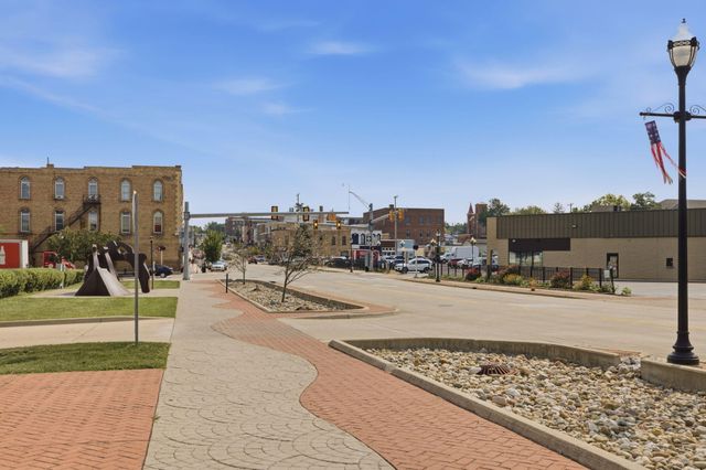 511 Oak Street, Niles City, MI 49120