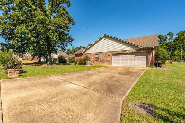 203 Merganser Trail, Hot Springs, AR 71901
