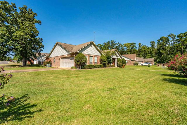 203 Merganser Trail, Hot Springs, AR 71901