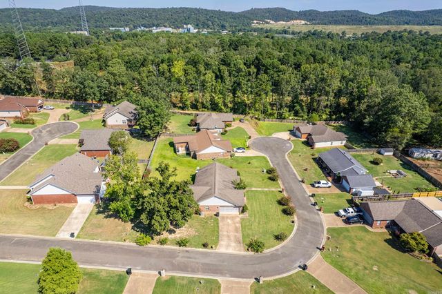 203 Merganser Trail, Hot Springs, AR 71901