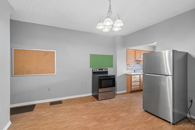 211 Young Street, Middletown, OH 45044