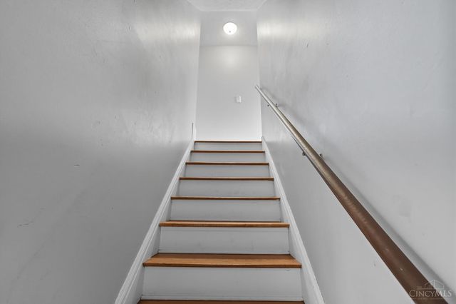 211 Young Street, Middletown, OH 45044