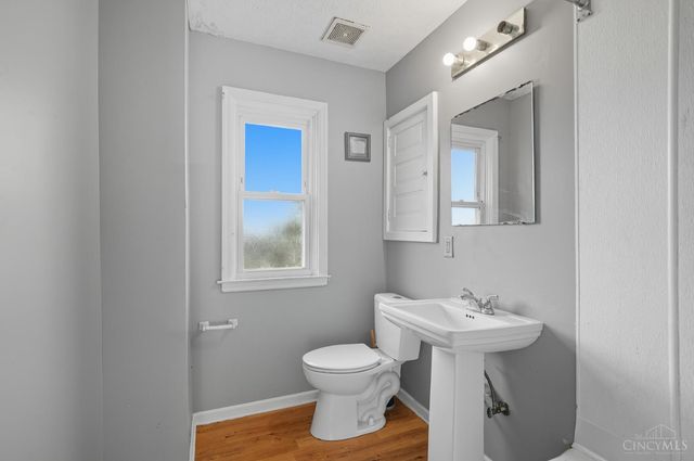 211 Young Street, Middletown, OH 45044