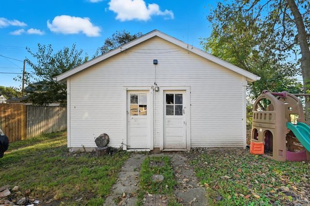 211 Young Street, Middletown, OH 45044