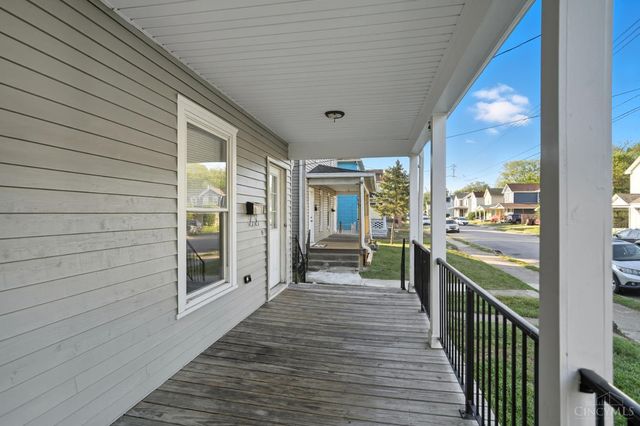 211 Young Street, Middletown, OH 45044