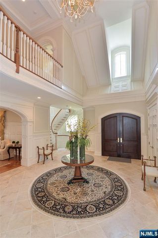 15 N Church Road, Saddle River, NJ 07458