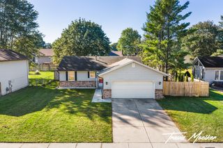 4582 Sutton Place SW, Grandville, MI 49418