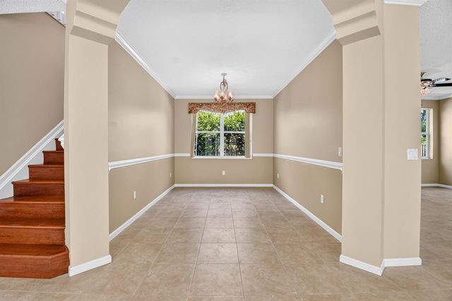 2520 Glendale Place, Royal Palm Beach, FL 33411
