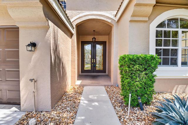 2520 Glendale Place, Royal Palm Beach, FL 33411