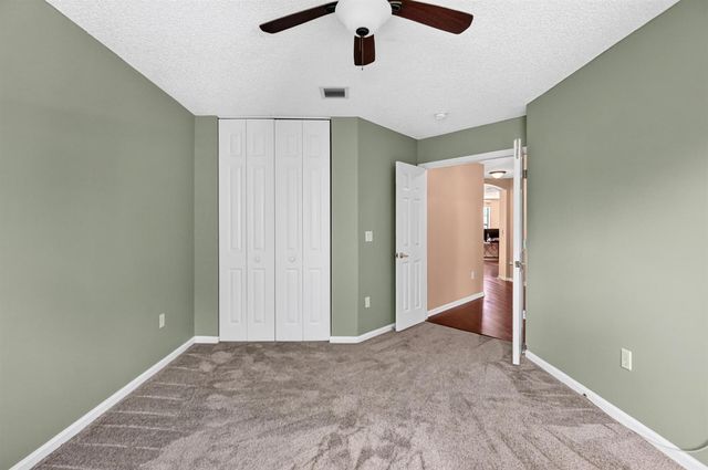 2520 Glendale Place, Royal Palm Beach, FL 33411