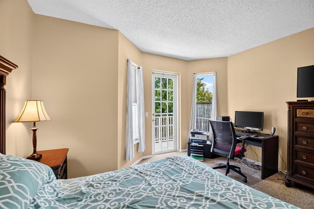 2520 Glendale Place, Royal Palm Beach, FL 33411