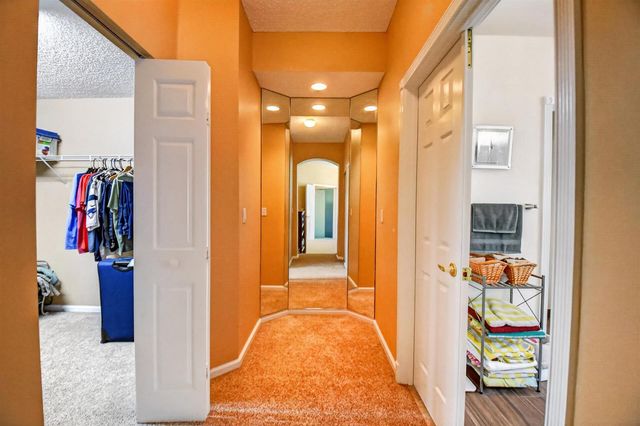 2520 Glendale Place, Royal Palm Beach, FL 33411