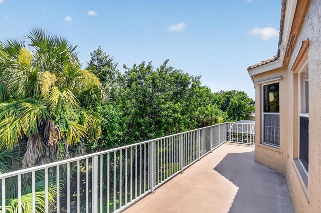 2520 Glendale Place, Royal Palm Beach, FL 33411