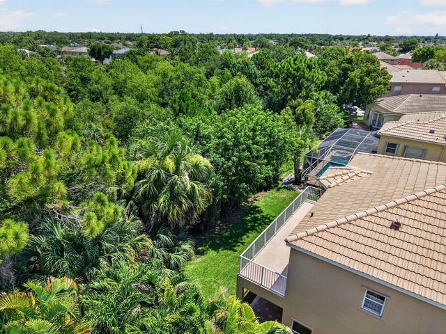 2520 Glendale Place, Royal Palm Beach, FL 33411