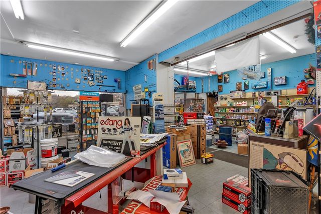 1902-1904 Monongahela Ave, Swissvale, PA 15218