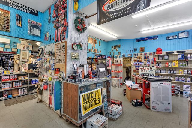 1902-1904 Monongahela Ave, Swissvale, PA 15218