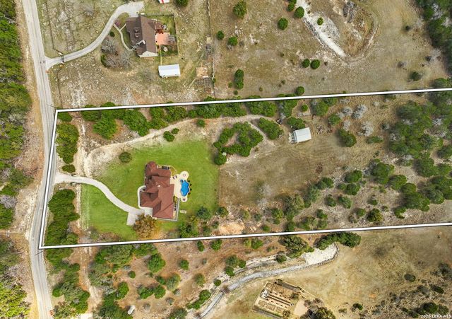 719 Kreutzberg, Boerne, TX 78006