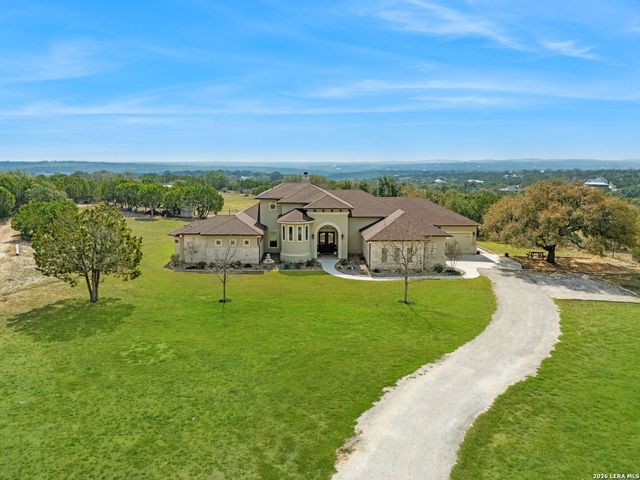 719 Kreutzberg, Boerne, TX 78006