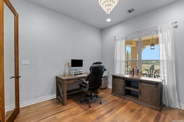 719 Kreutzberg, Boerne, TX 78006