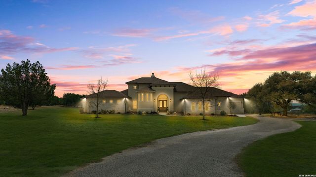 719 Kreutzberg, Boerne, TX 78006