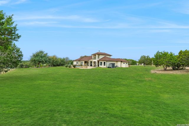 719 Kreutzberg, Boerne, TX 78006