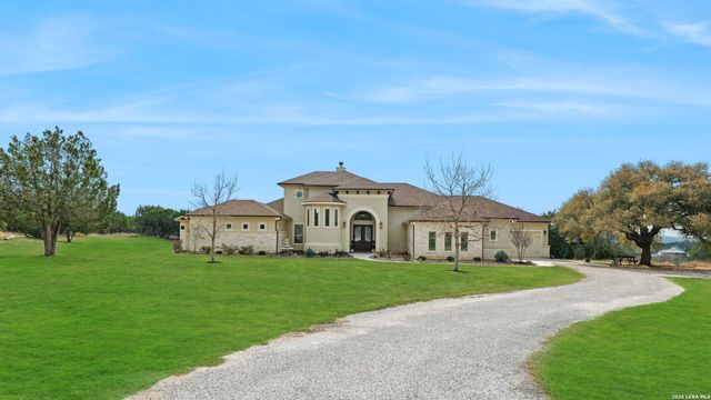 719 Kreutzberg, Boerne, TX 78006